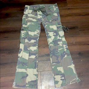 Hollister cargo pants